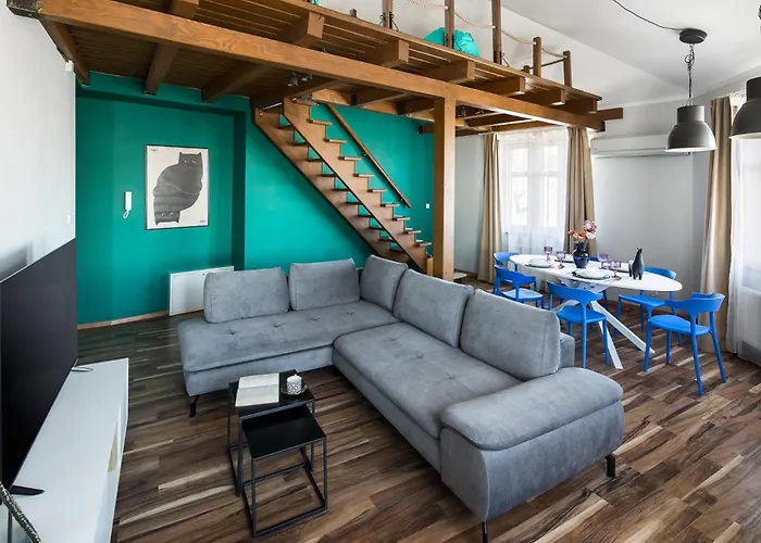 Corner House Residence